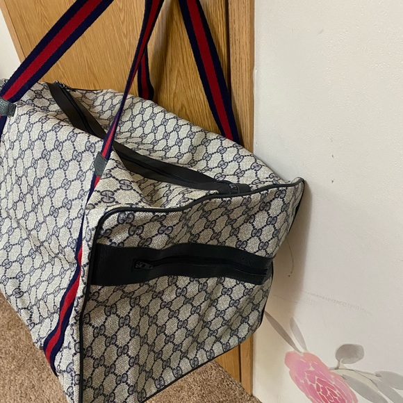 GUCCI TRAVEL BAG - Picture 2 of 5